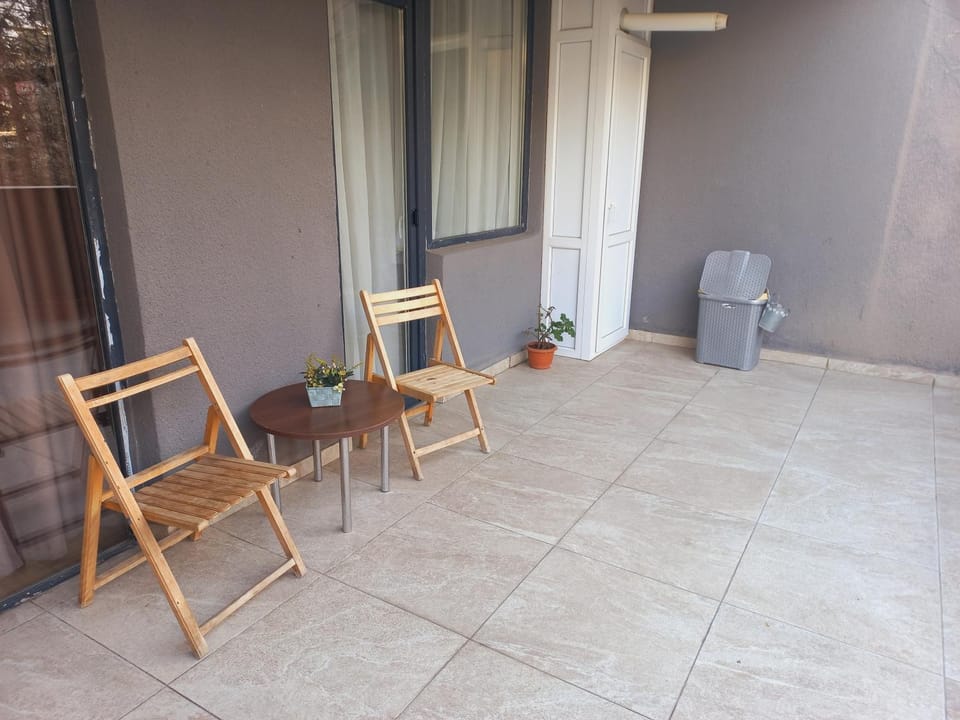 AXIS PALACe ,, VERANDA,, Apartment in Tbilisi, Georgia