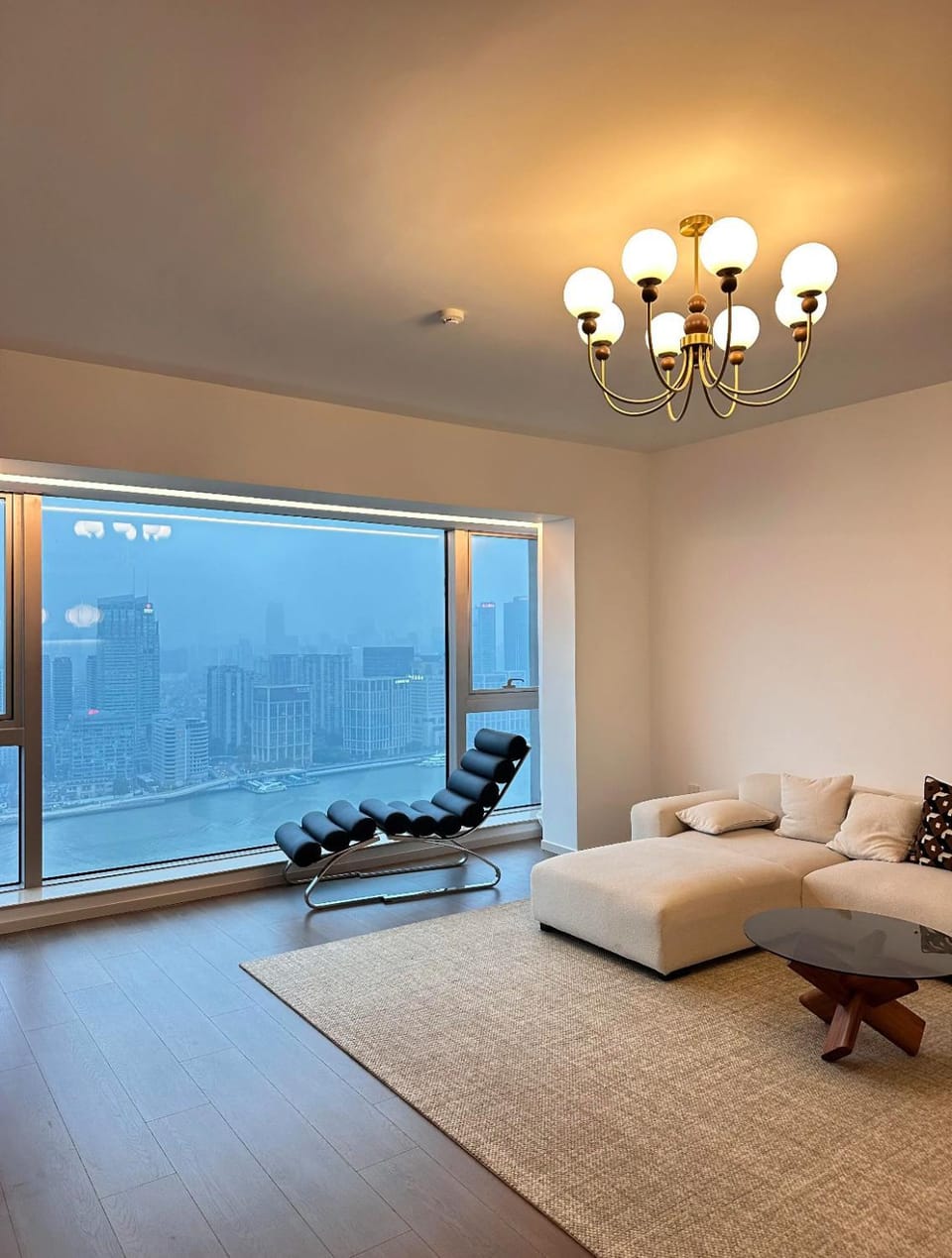 Shanghai Skyline - Spacious&Elegant Luxury Apartment in Lujiazui near Shanghai Center Tower Apartment hotel in Shanghai