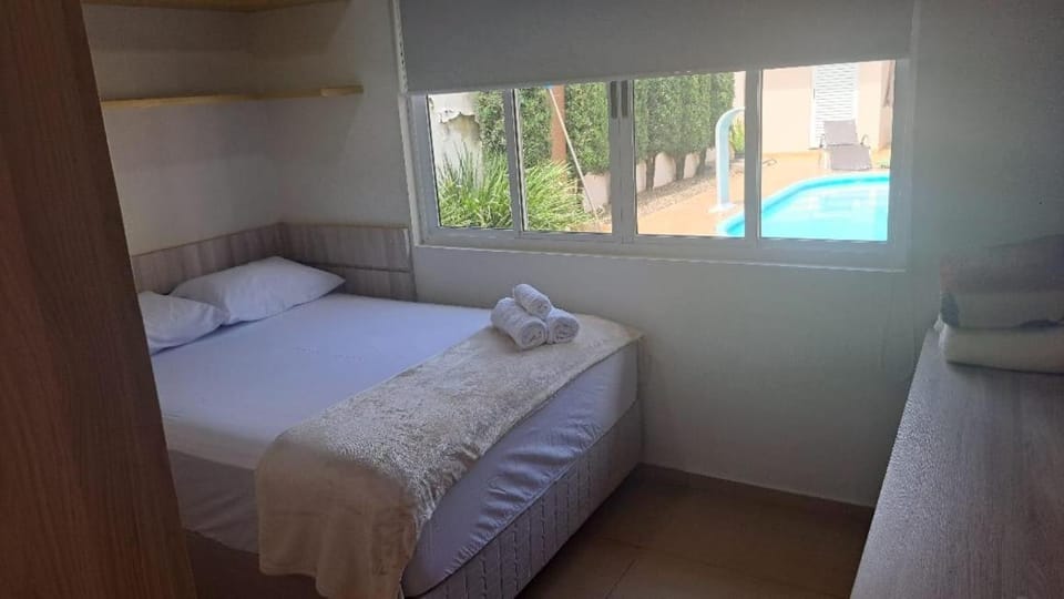 Casa com piscina em excelente localização Villa in Foz do Iguaçu