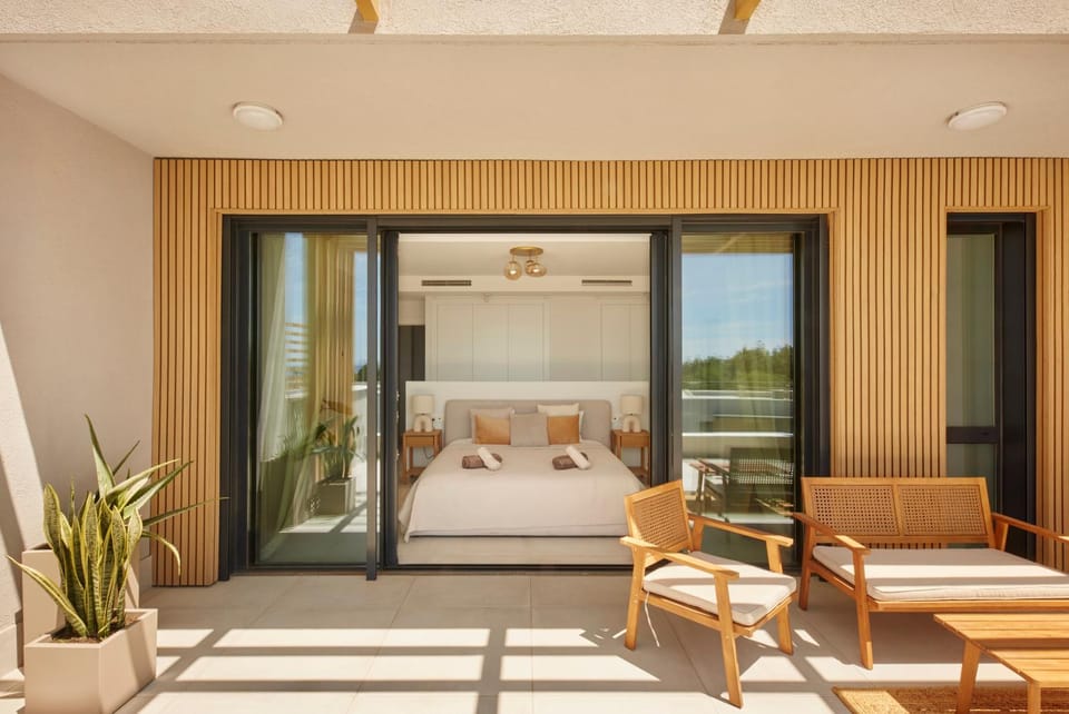 Balcony/Terrace, Bedroom