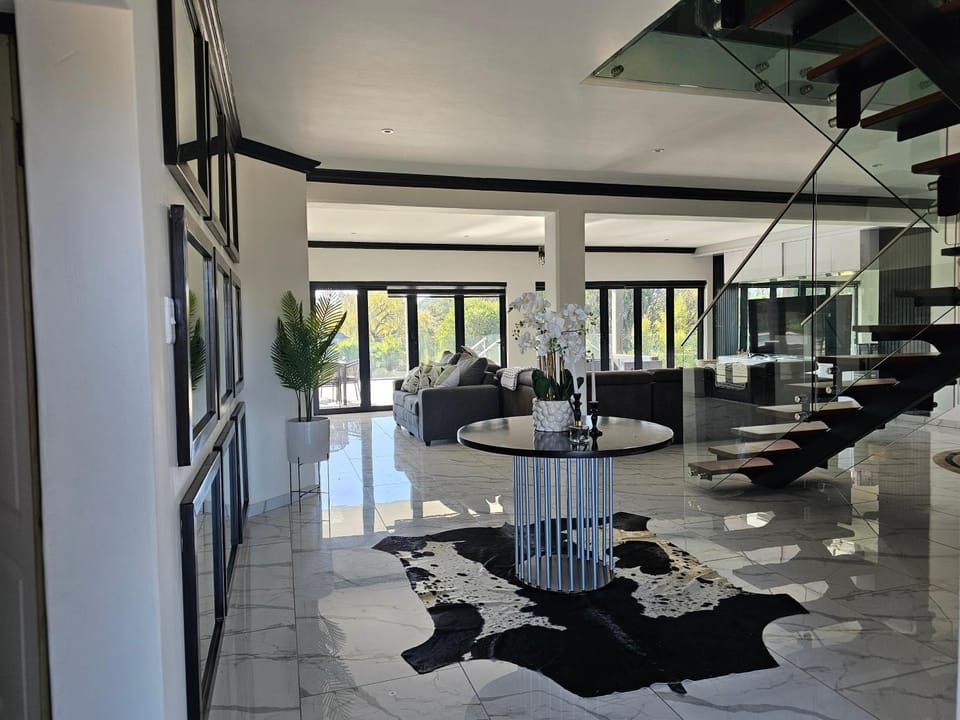 Gillino Vaal River Luxury Retreat Villa in Gauteng