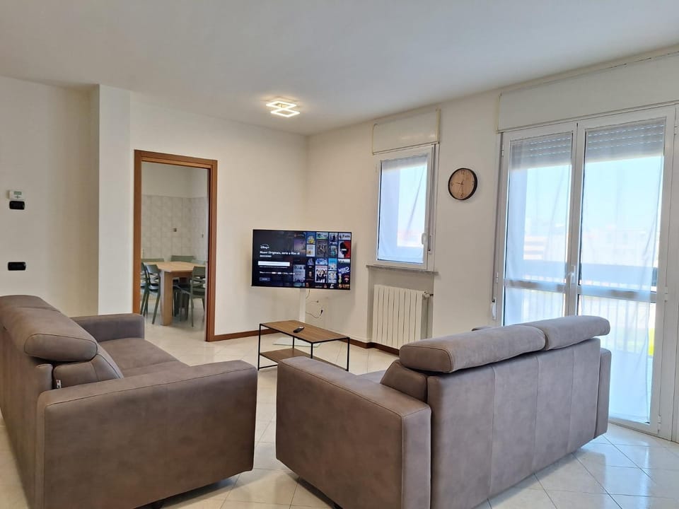 Panoramico Barona Duplex-Penthouse Apartment in Milan