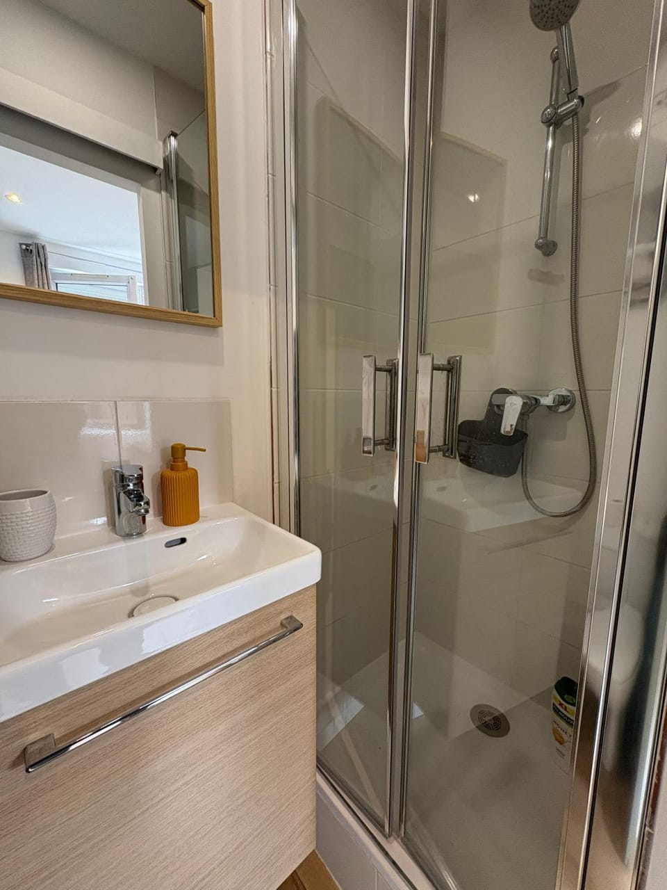 Studio Eucalyptus Apartment in Rouen