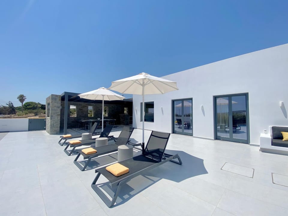 GBR 1 - Golden Beach Residences Villa in Paros, Greece