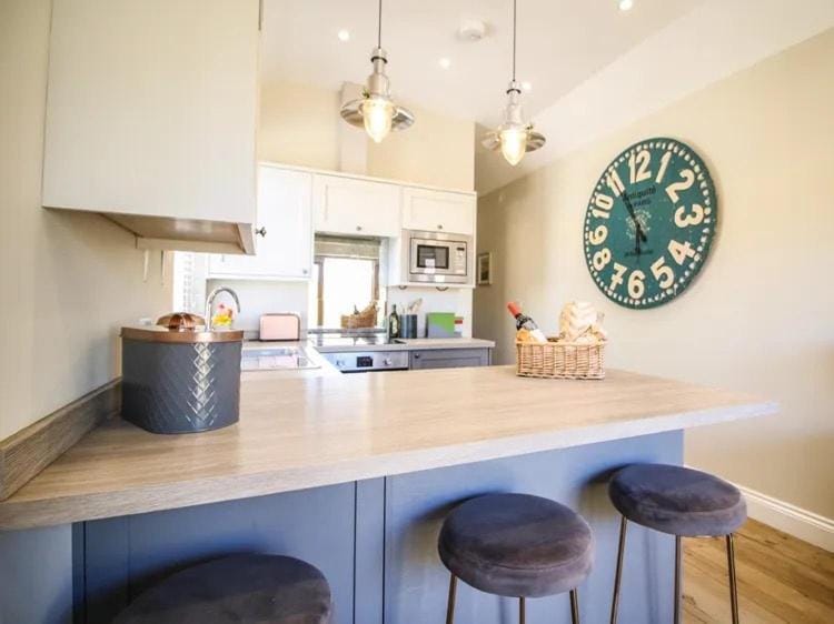Raffinbow Retreat Cotswolds Cottage House in Wychavon District