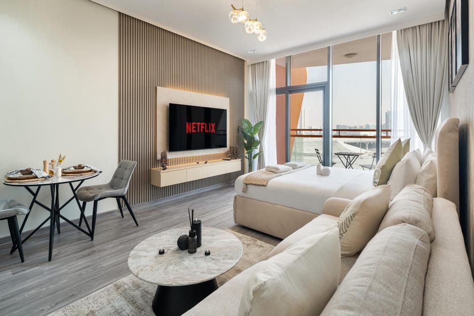 Trendy Studio Apartment in Binghatti Crystals Apartment in Dubai
