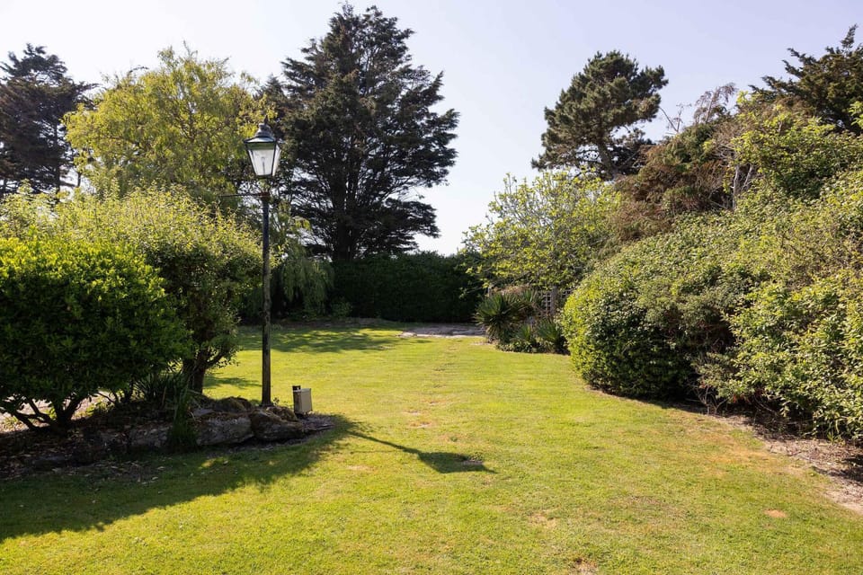 Garden, Garden view