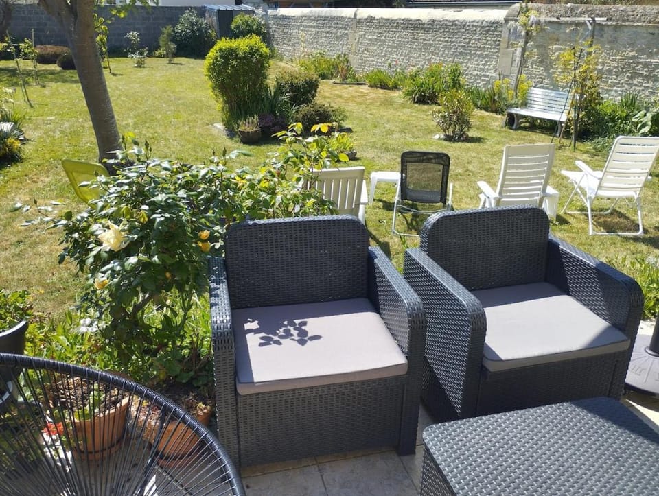 Patio, Garden, Garden view