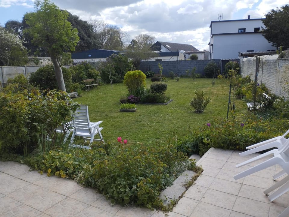 Patio, Balcony/Terrace, Garden view