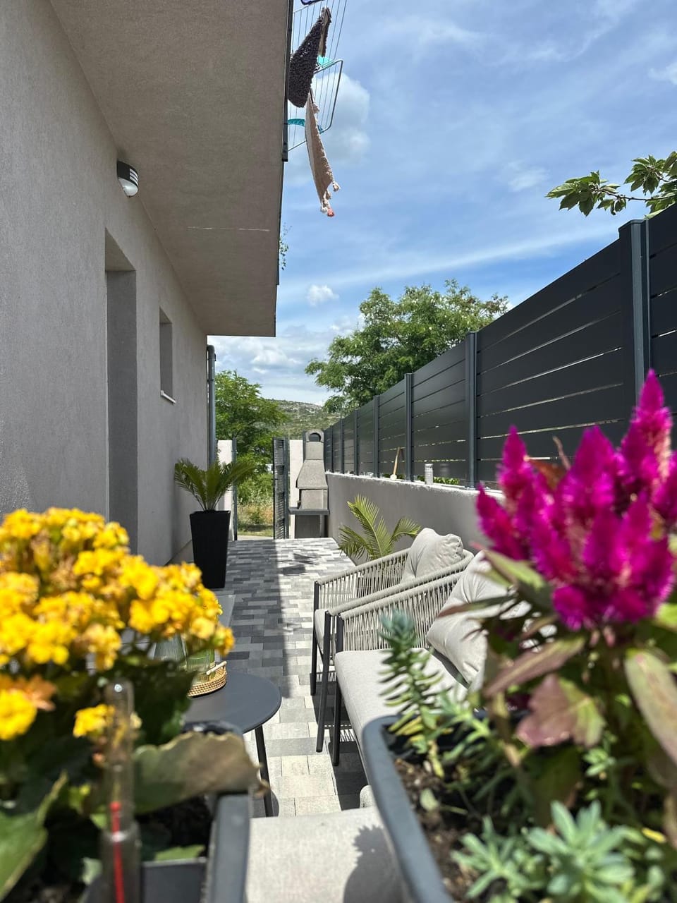 Patio, Balcony/Terrace, Seating area
