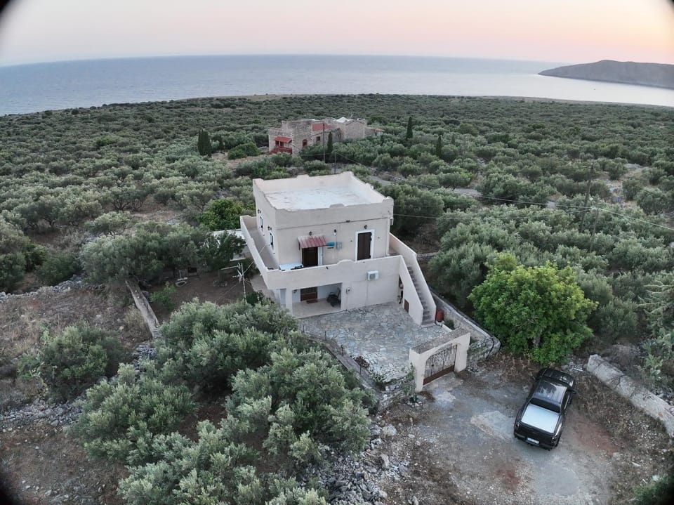 Mani Spot Nezoulas Apartment in Peloponnese Region