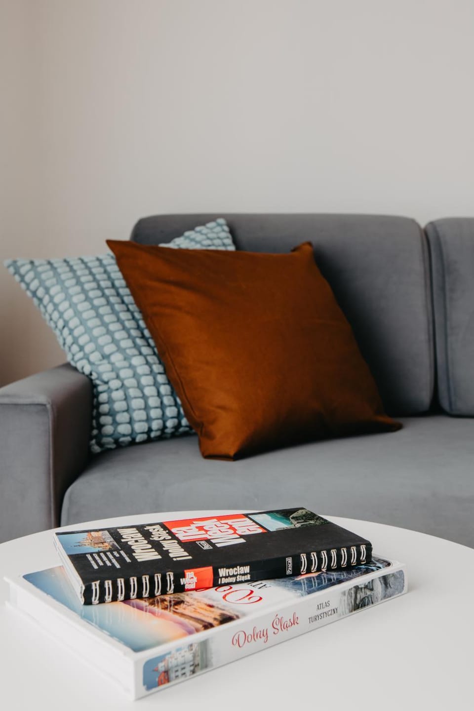 Library, Living room, Seating area