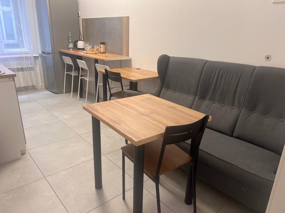 Grand Hostel - Free Breakfast Hostel in Poland