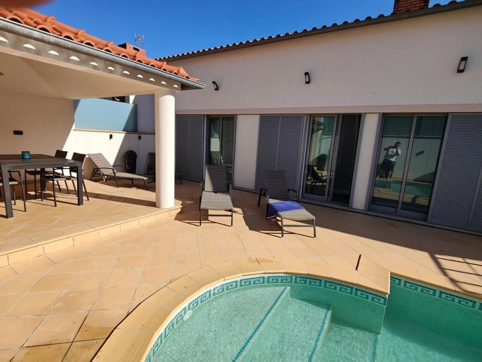 Villa Atlantica Torreira Piscine Salle de Jeux Villa in Aveiro District, Portugal