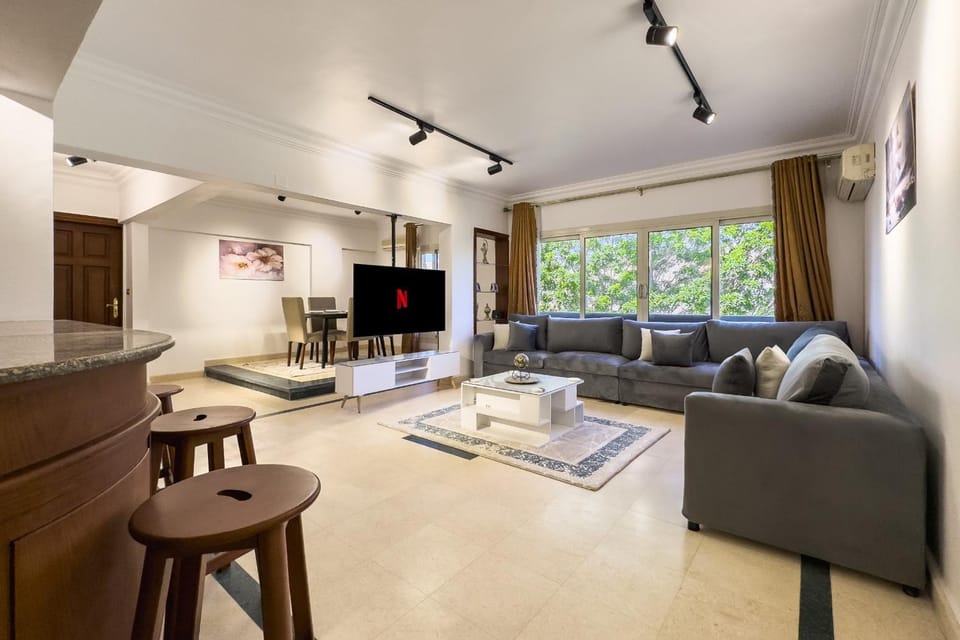 The 2BDR Velvet Vibe Maadi Apartment in Cairo Governorate