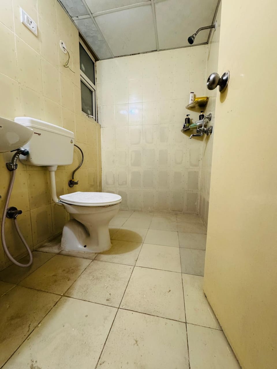 Saarthi Crest Apartment in Gurugram