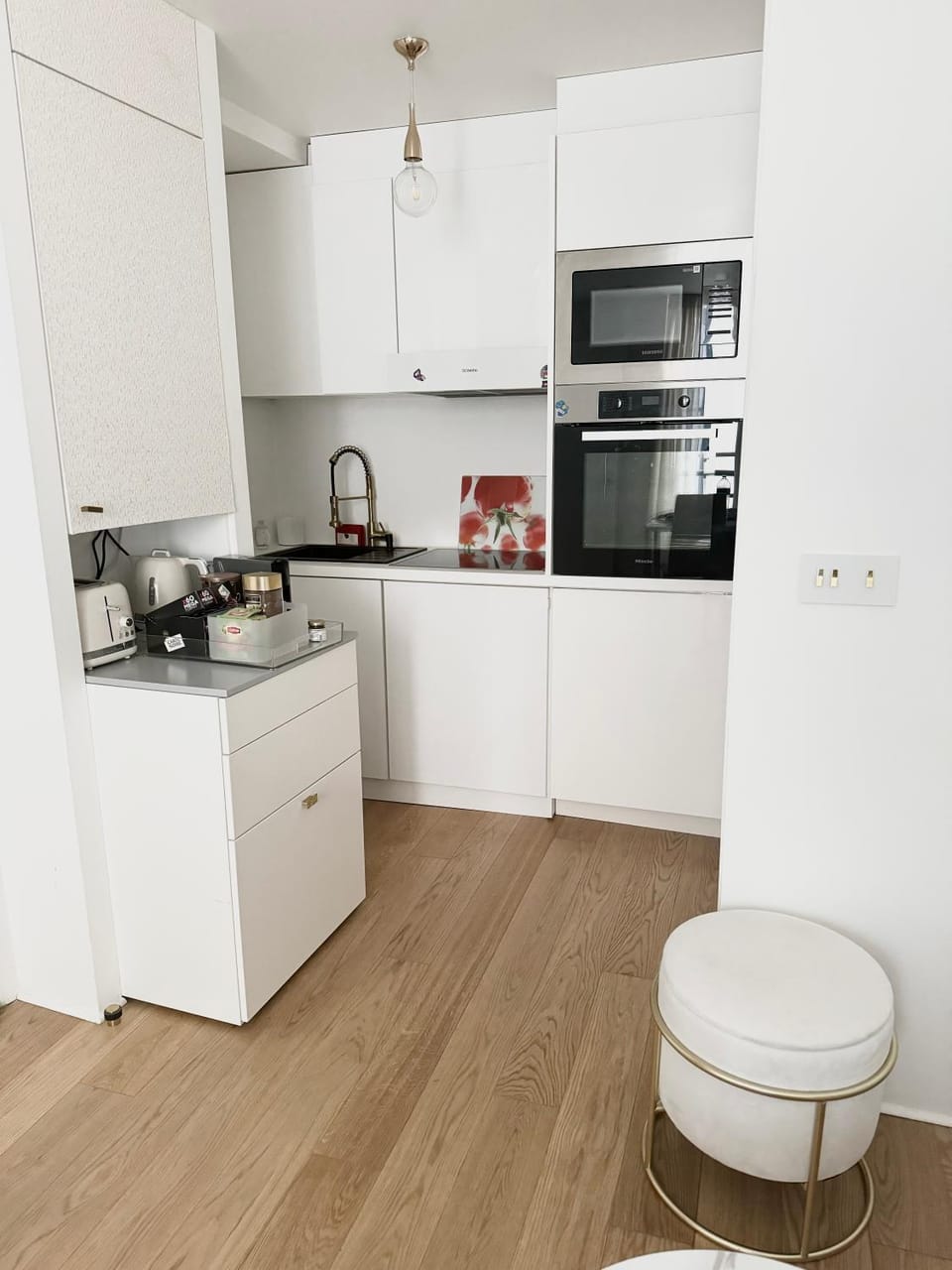 Whole appartment and not shared - in Center Secured and Elegant Area in Paris Vacation rental in Paris