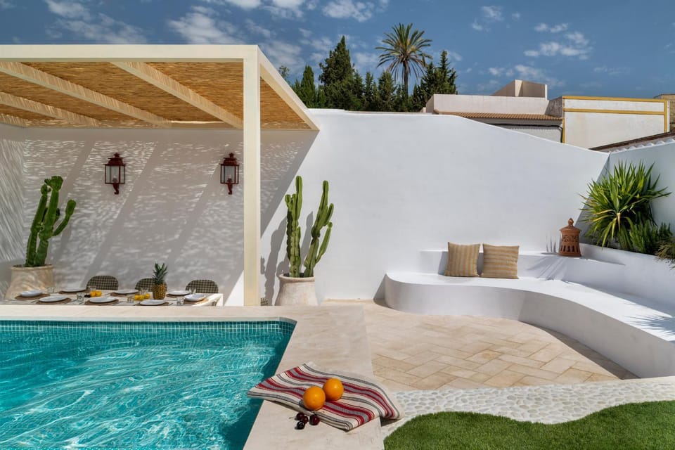 Balcony/Terrace, Swimming pool