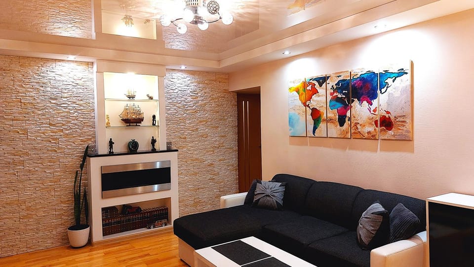 Living room, Seating area, fireplace