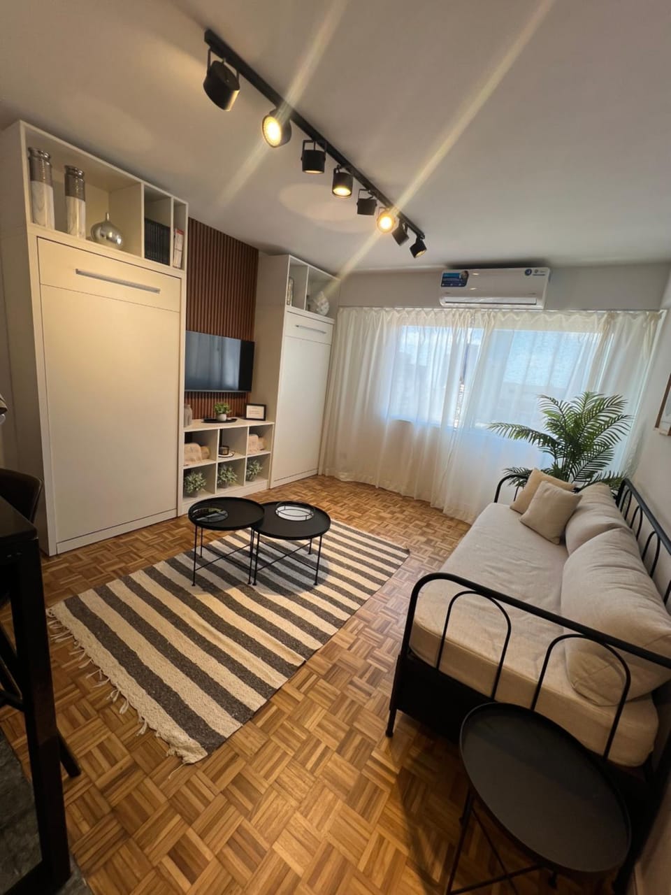 Viamonte AL RIO Apartment in Buenos Aires