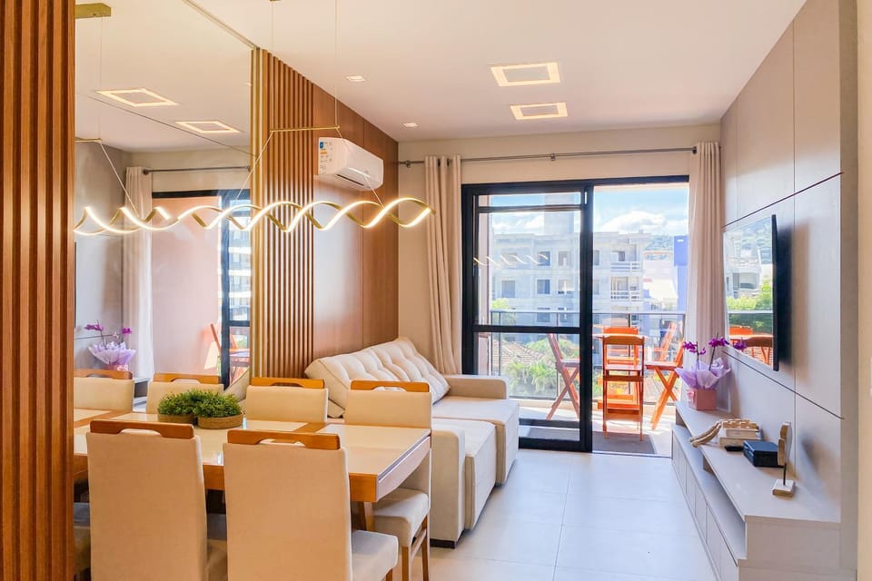 Conforto e exclusividade a 60m da Praia de Palmas 0321 Apartment in Florianopolis