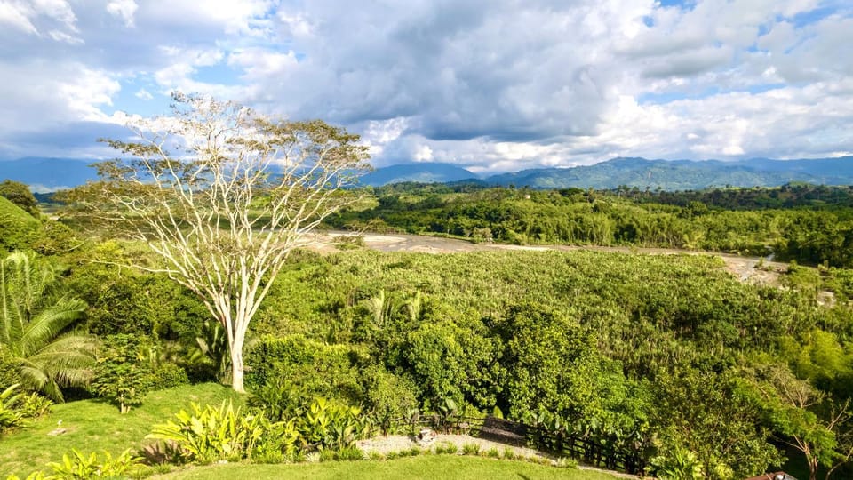 Nearby landmark, Natural landscape, Mountain view