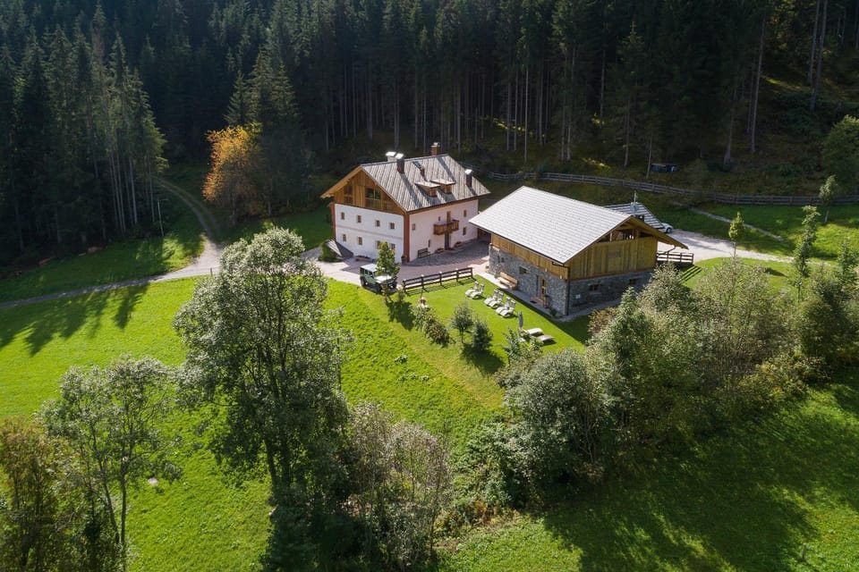 Property building, Bird's eye view