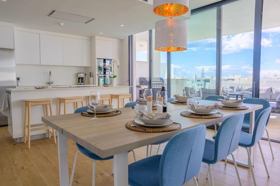 Amazing 3 bedroom apartment in Higueron West - close to all amenities Apartment in Costa del Sol