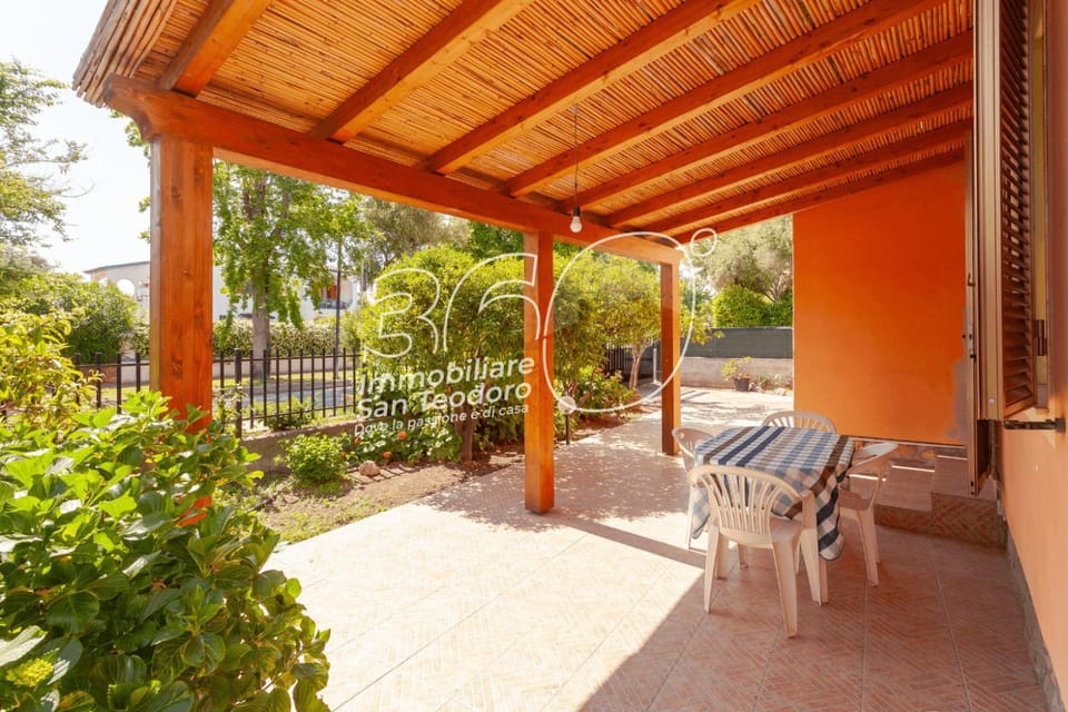 Patio, Day, Garden, View (from property/room), Balcony/Terrace, Seating area, Garden view