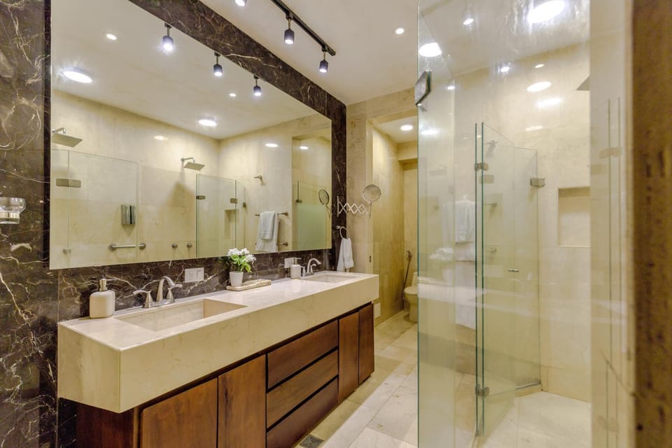 Shower, Bathroom