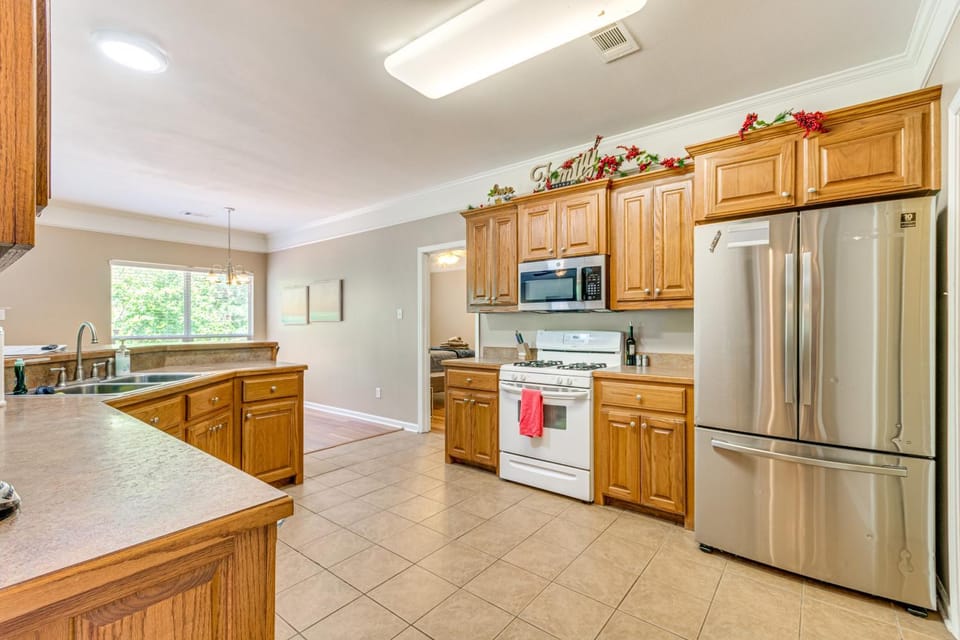 11 Mi to Dtwn Little Rock Home with Large Deck! House in Little Rock