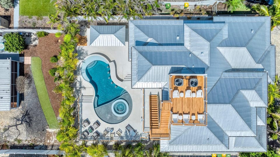 Beach Fanta Sea - 149 House in Lido Key