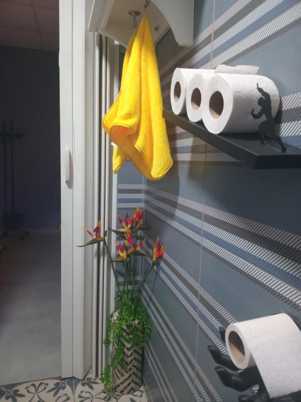 דבש Apartment in South District