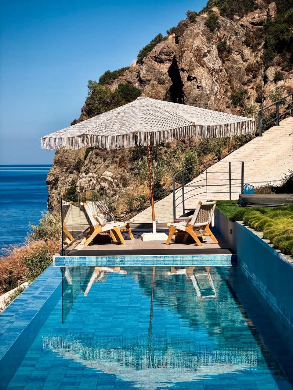Pool view, Sea view, Swimming pool