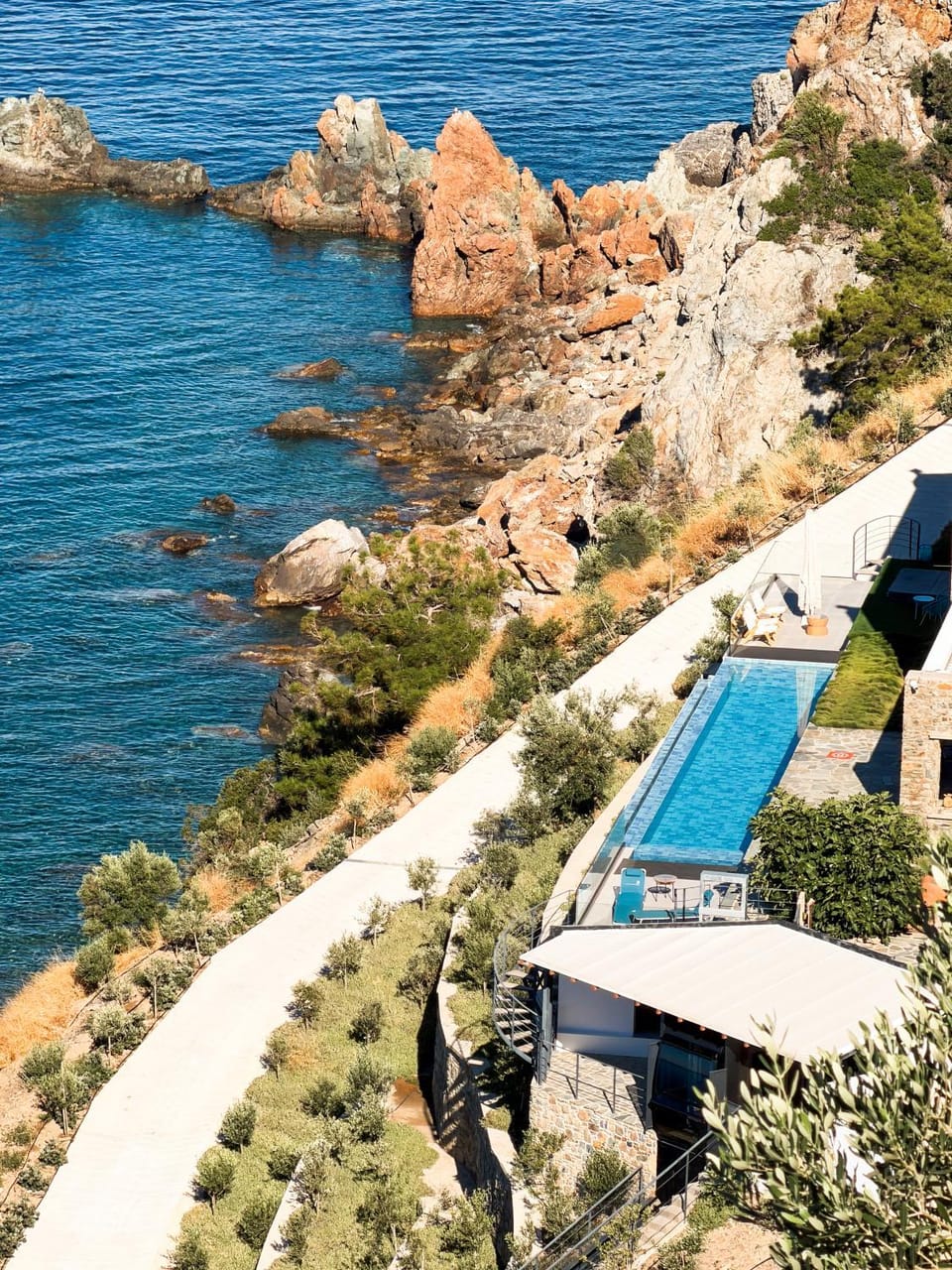 Natural landscape, Pool view, Sea view
