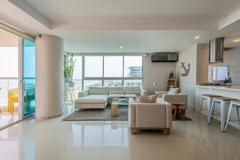 Living room, Seating area, Evening entertainment