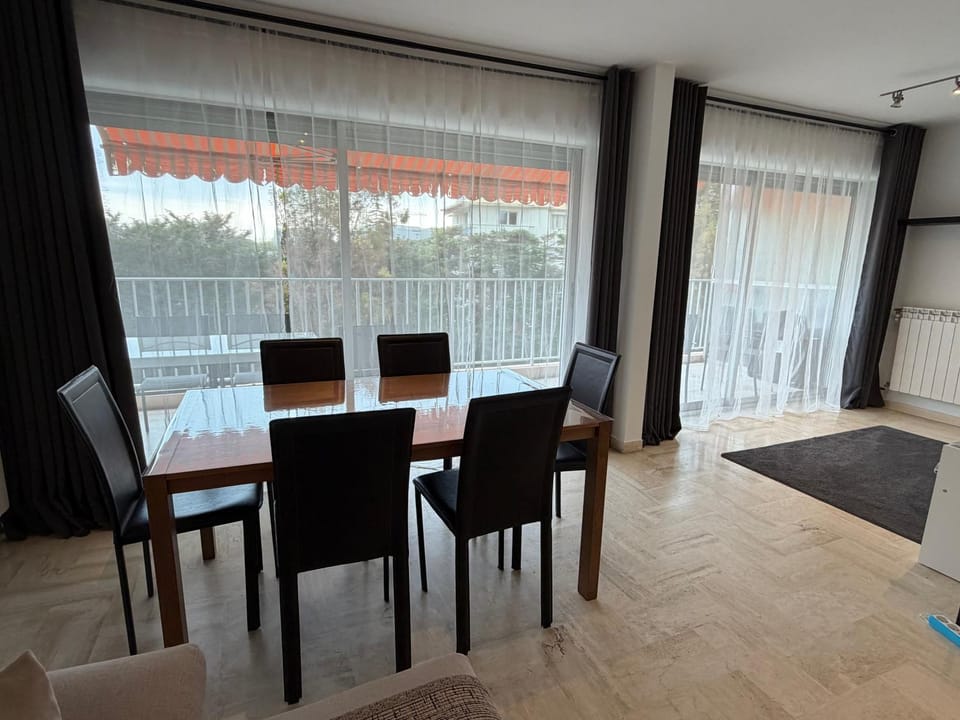 Les Jardins de la mer Apartment in Antibes