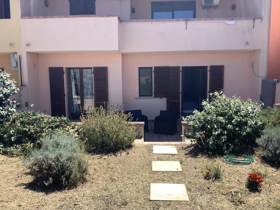 Casa camelie House in Palau
