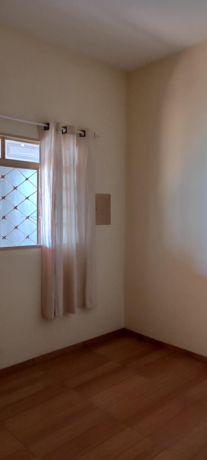 Casa com piscina House in State of São Paulo