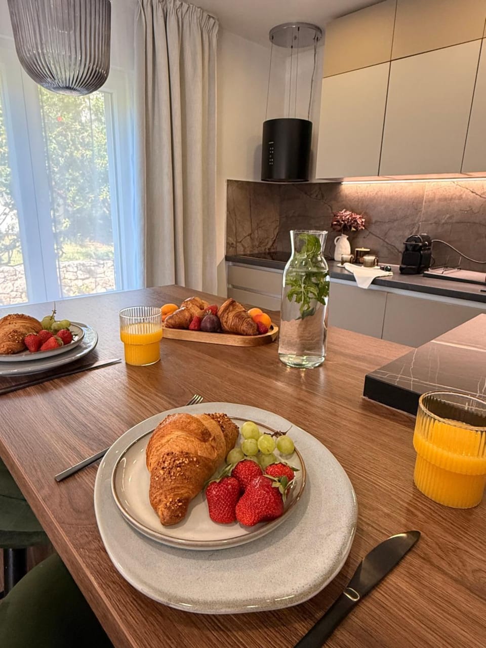 Apartment Anoi, Dubrovnik- Free parking & terrace with a view Apartment in Dubrovnik-Neretva County