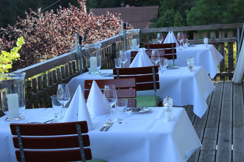 Restaurant/places to eat