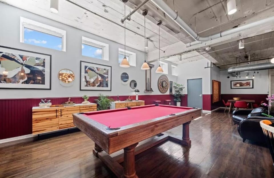 Loft in Downtown Dallas with Skyline views Apartment in Dallas