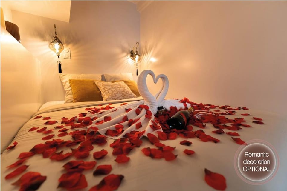 Les Suites d Ailleurs Apartment in Nice