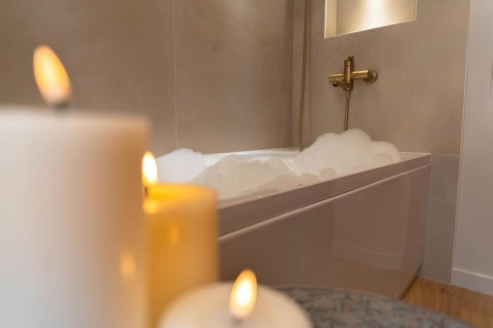 Les Suites d Ailleurs Apartment in Nice