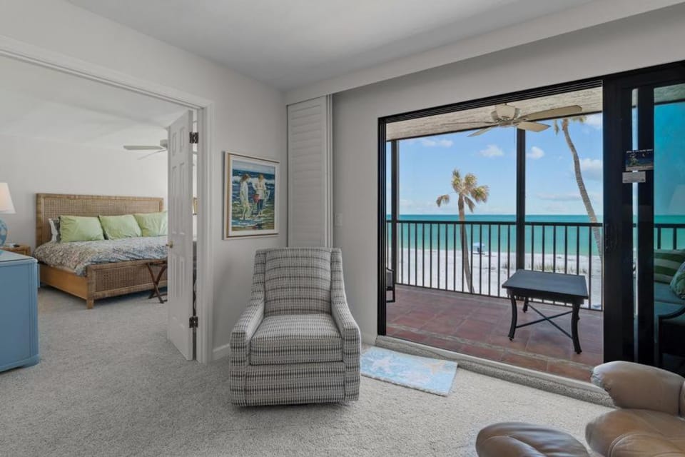 Pointe Santo E27 House in Sanibel Island