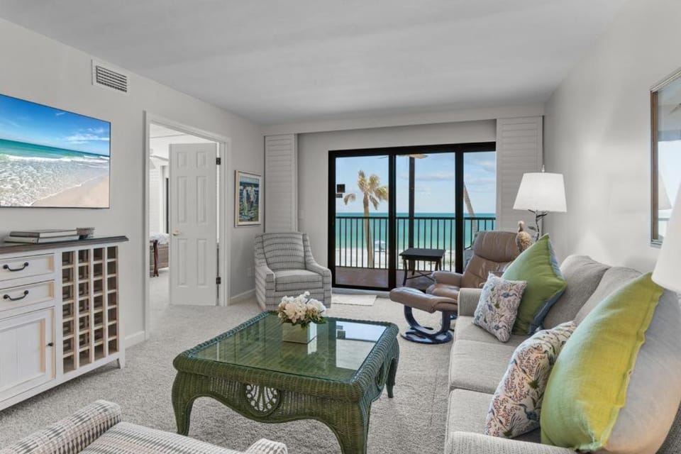 Pointe Santo E27 House in Sanibel Island