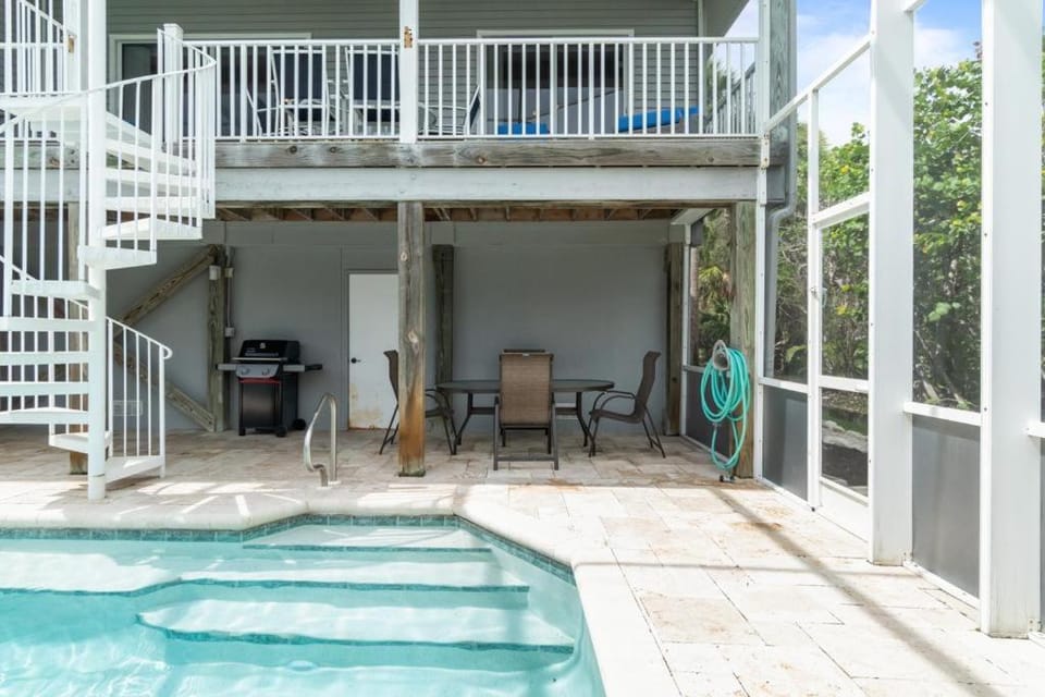 Halliday House in Sanibel Island