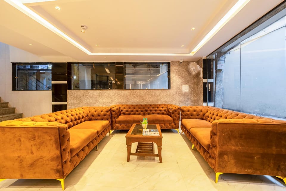 Property building, Seating area