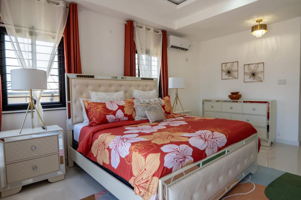 Bedroom, air conditioner
