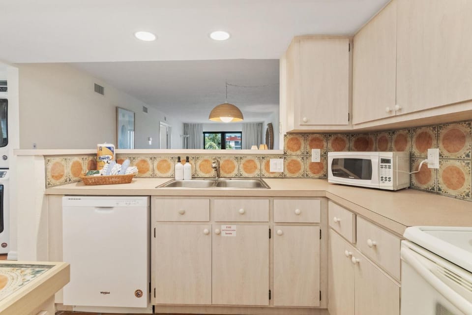 Pointe Santo B34 House in Sanibel Island